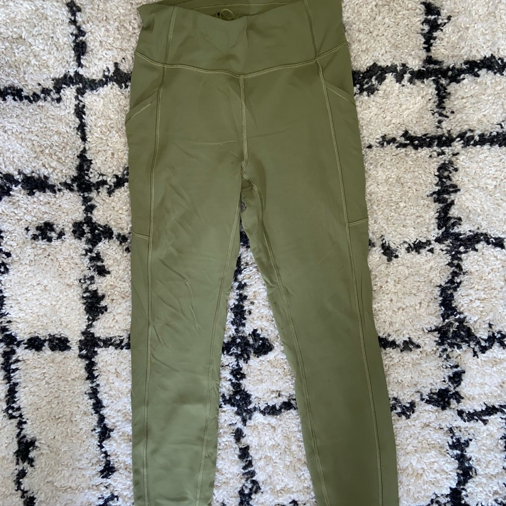 Lululemon leggings